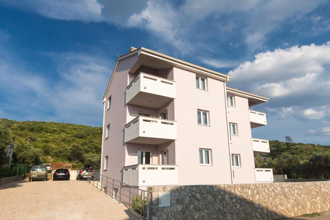 Apartments Kiara Punat Exterior foto