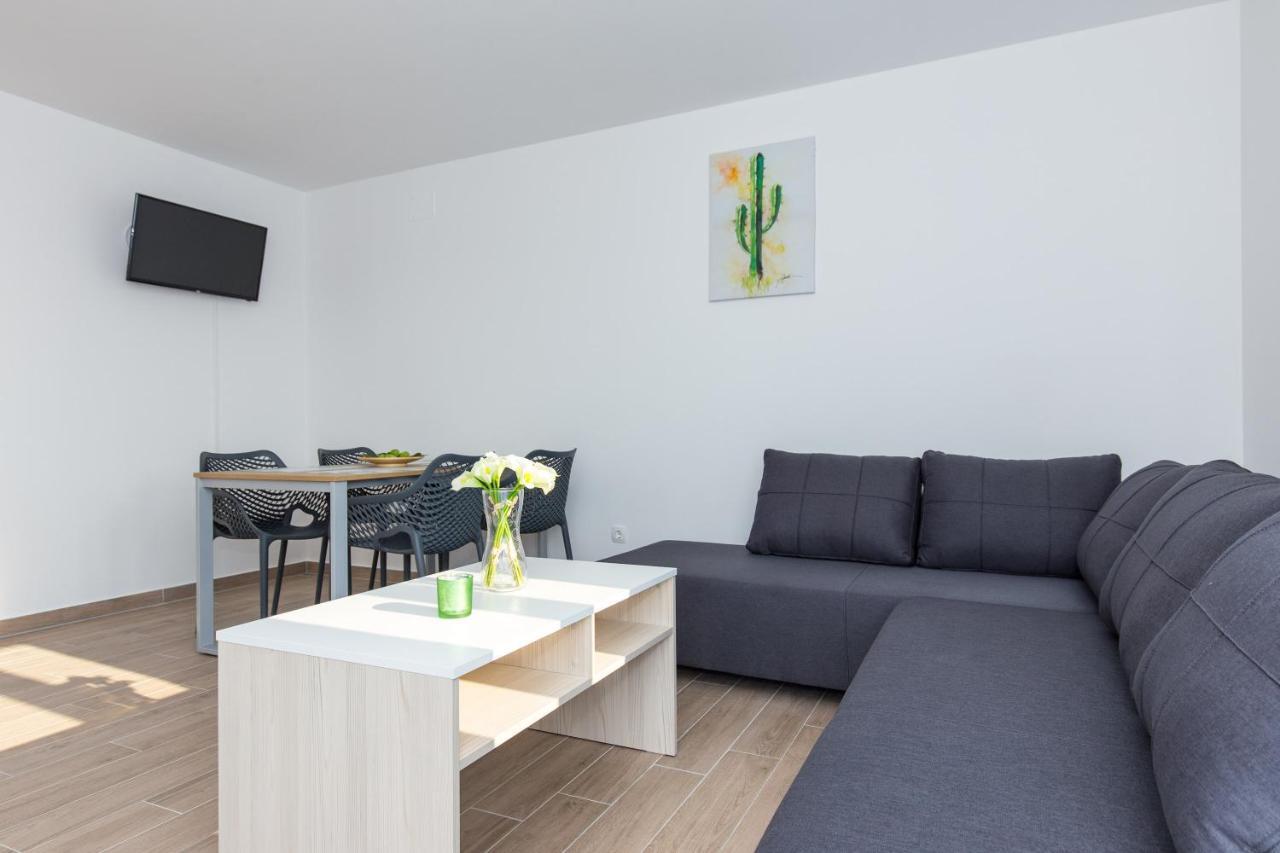 Apartments Kiara Punat Exterior foto